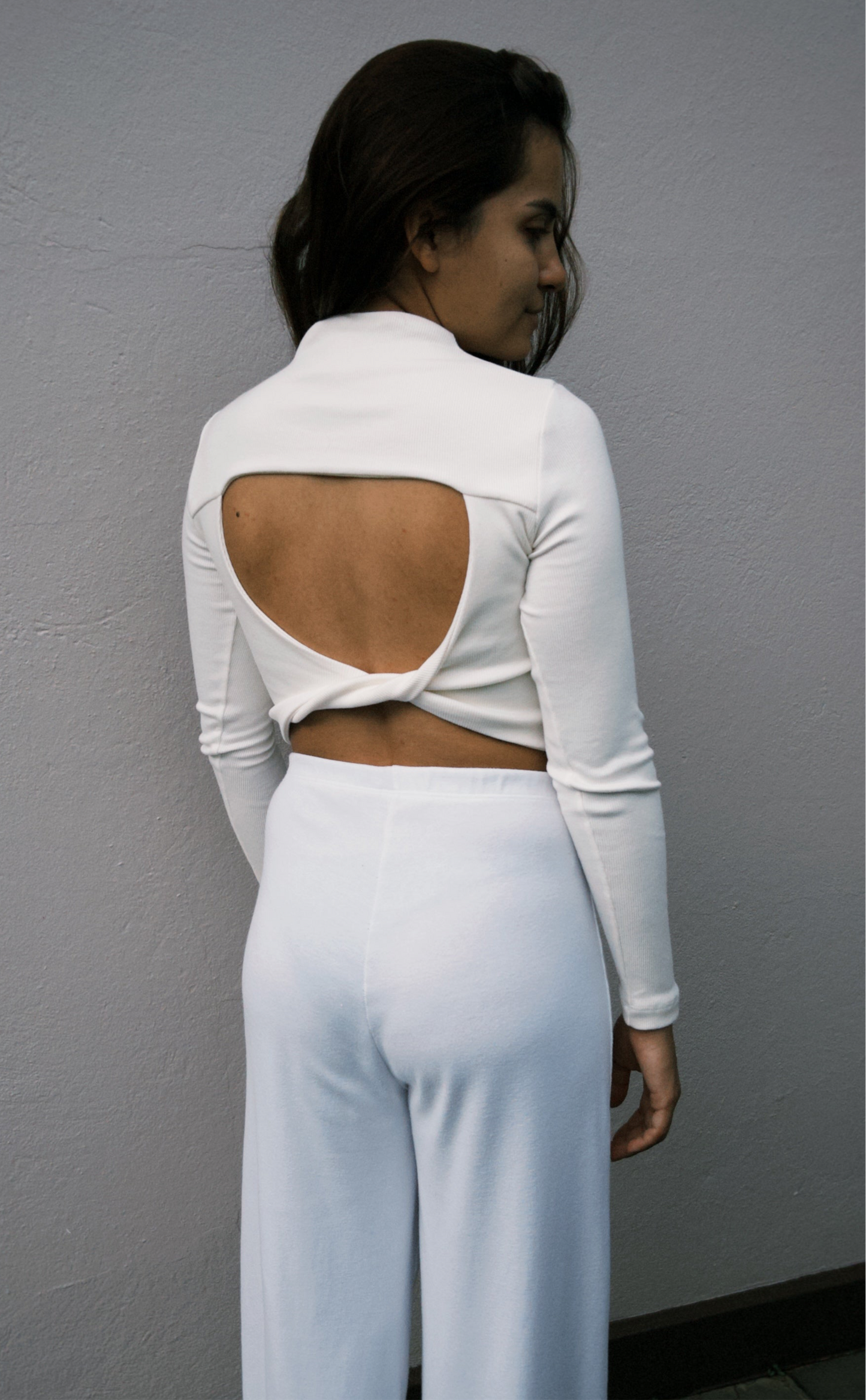 Cropped manga longa